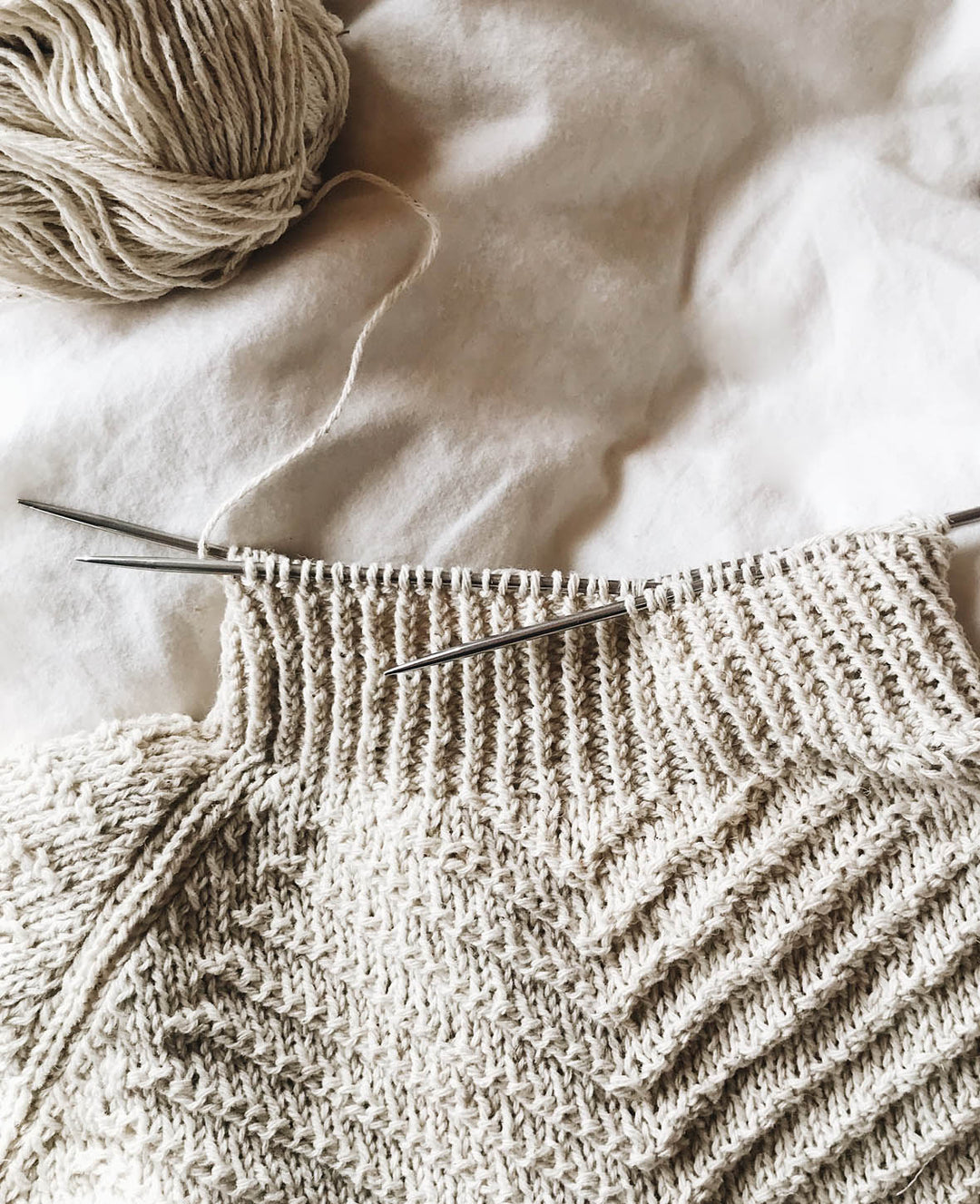Rustic House Wool 100 g / 200 m, dark beige