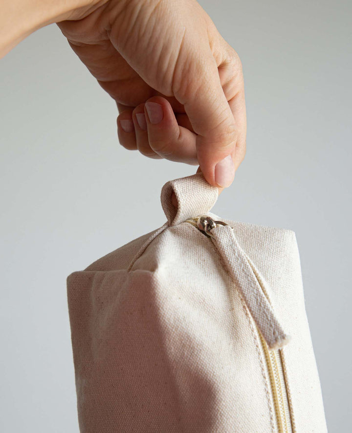 Wash bag, Ecru, 19 x 7 x 9 cm, 1 pc.