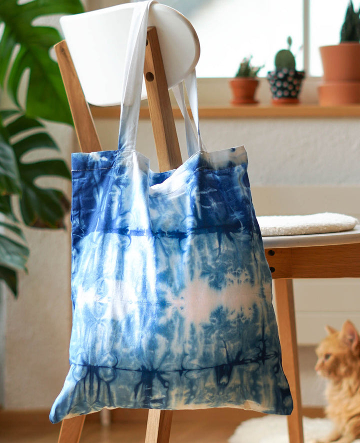 Bag with short handles, white, 38 x 42 cm, 8 pcs.