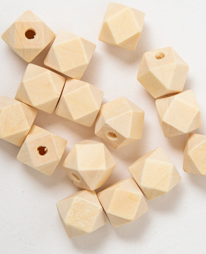 Wooden Beads Diamond, ø 20 mm, Brown, 8 pcs.