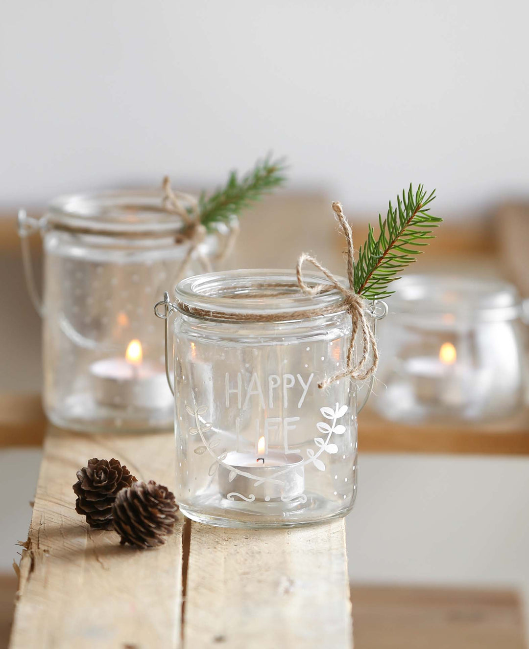 Tealight holder with handle, ø 7.3 x 6 cm, 1 pc.