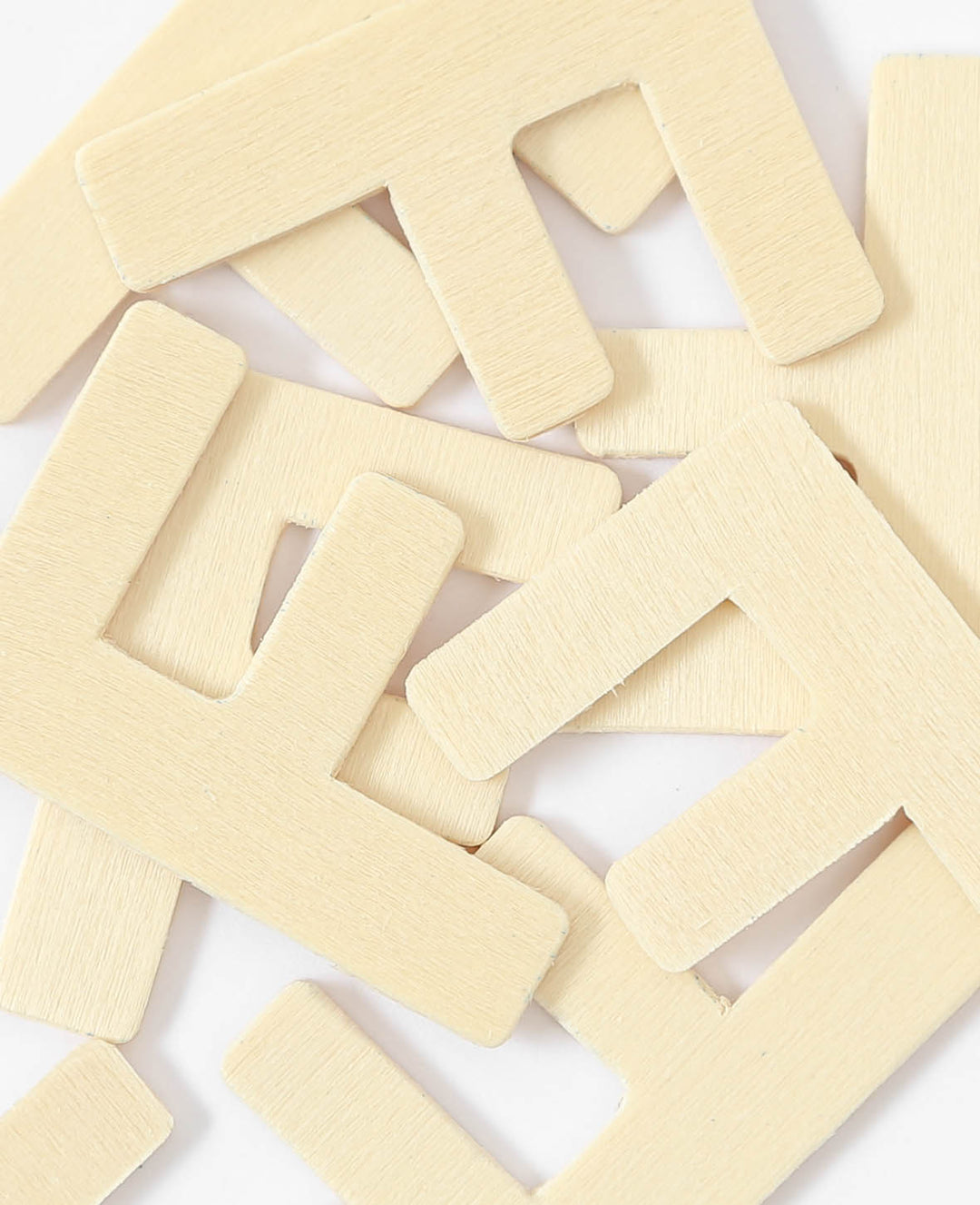 Holzbuchstabe F, 2.8 x 0.3 x 4 cm, Braun, 1 Stk.