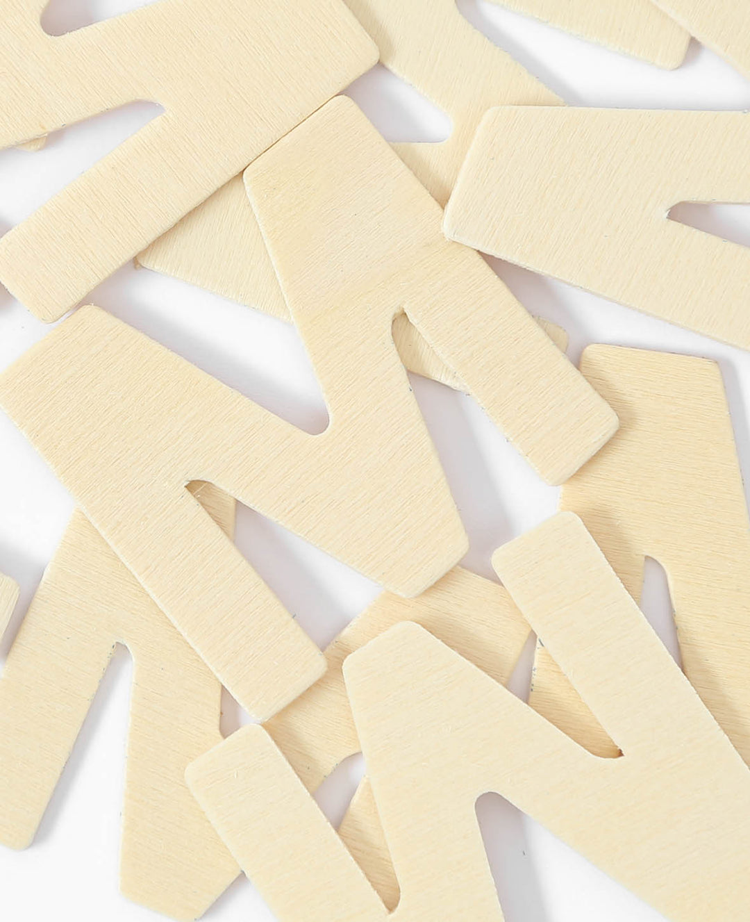 Holzbuchstabe M, 4.3 x 0.3 x 4 cm, Braun, 1 Stk.