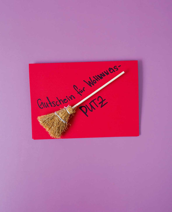 Miniatur Holzbesen – Zum Basteln &amp; Spielen, 15 cm, 1 Stk.