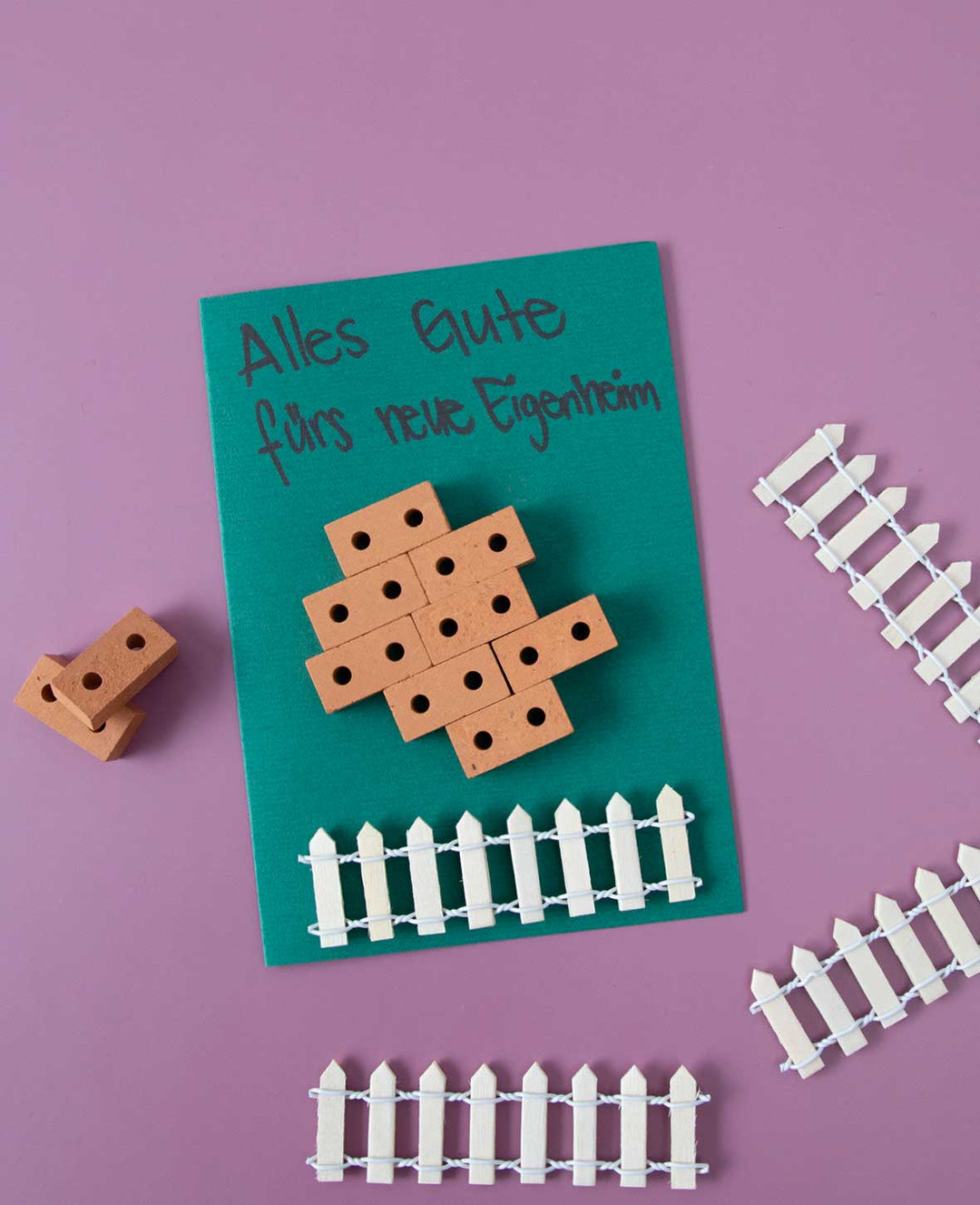 Miniature Bricks – For Crafting &amp; Playing, 2.7 cm, 10 pcs.