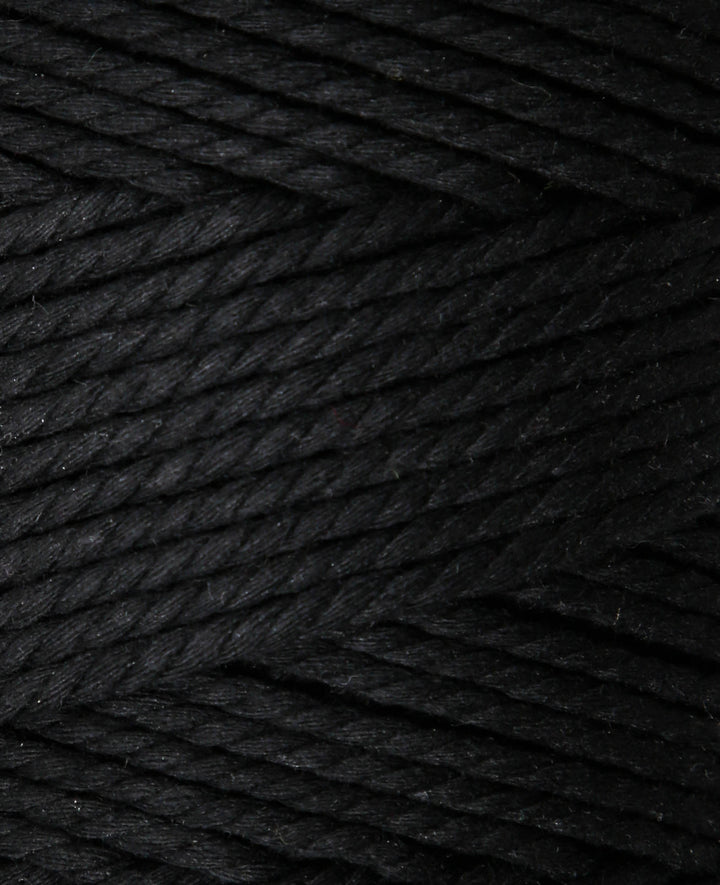 Macrame Rope black, Lalana Macrame Yarn for Macrame Projects, Black, 2 mm x approx. 160 m, approx. 500 g
