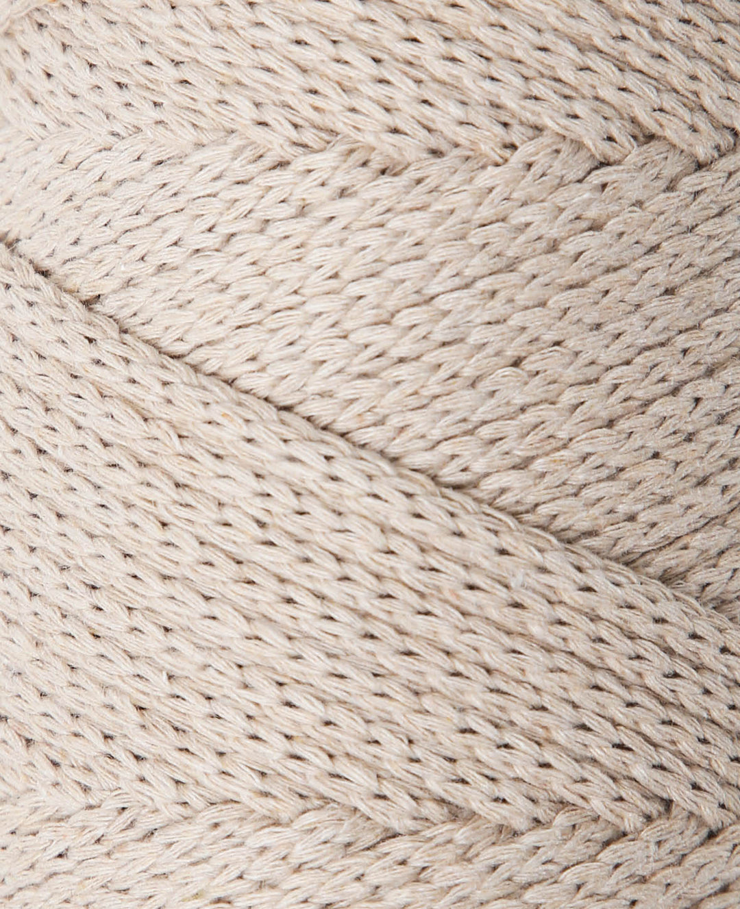 XXlace beige, Lalana Kettengarn zum Häkeln, Stricken, Knüpfen &amp; Makramee Projekte, Beige, ca. 3 mm x 70 m, ca. 200 g