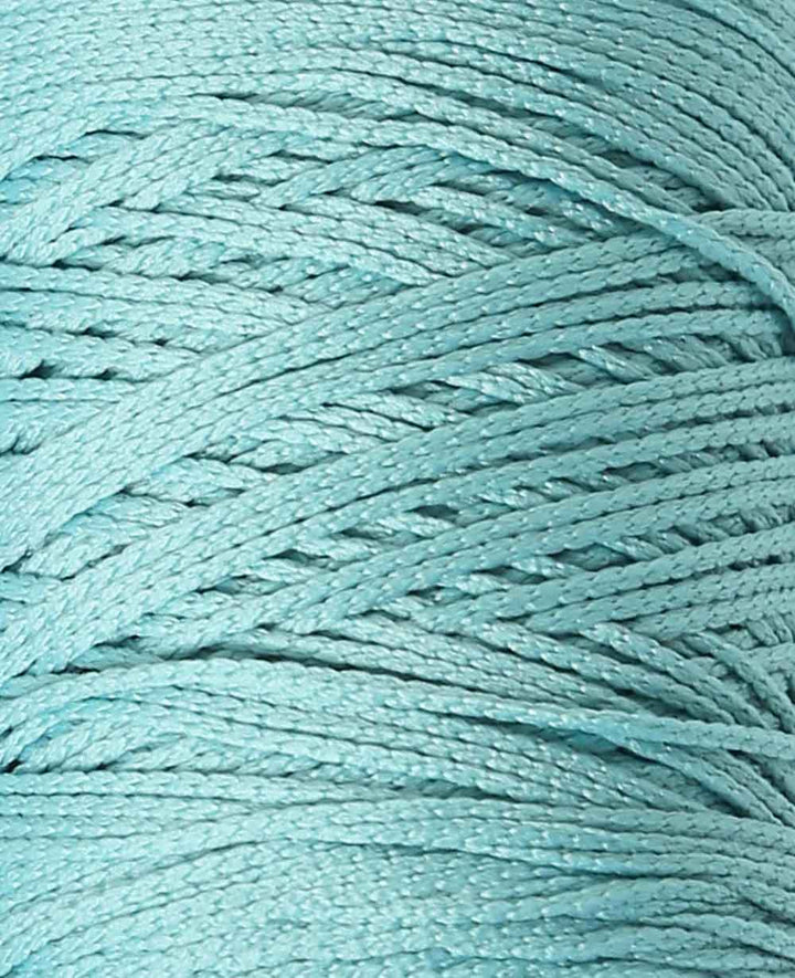 Fiona mint, Lalana chainette yarn, mint green, approx. 100 g, approx. 260 m, ø 1mm