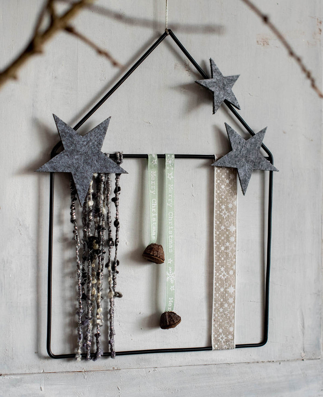 Metal Decor House, Black