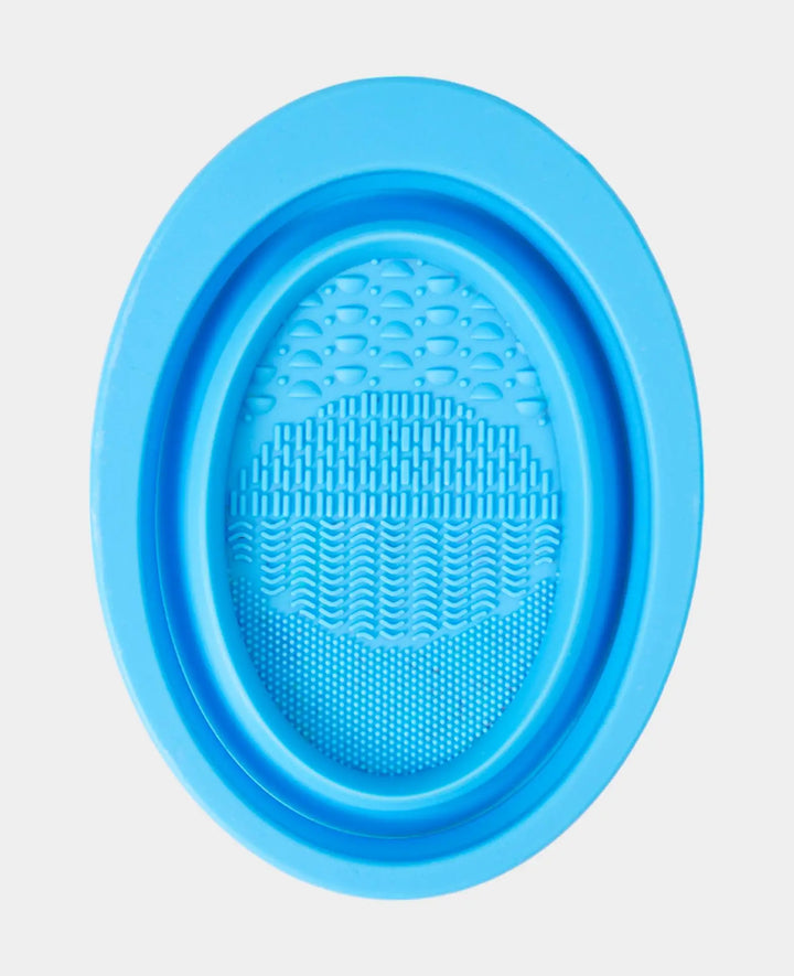 Brush cleaner, brush cleaning container, silicone, 11 x 14.7 cm