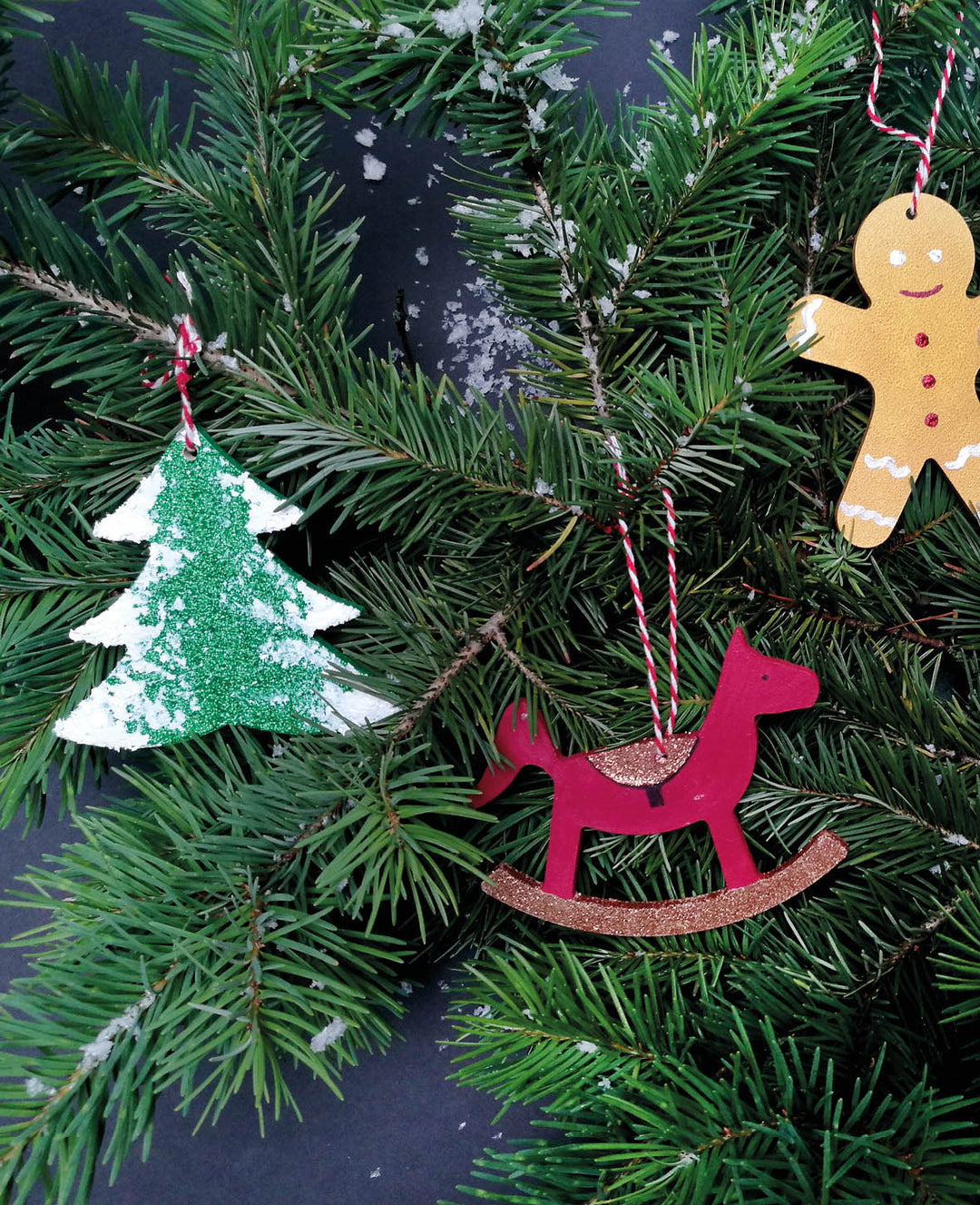 MDF Decorative Christmas Tree, 10 x 0.5 x 10 cm, Brown, 1 pc.